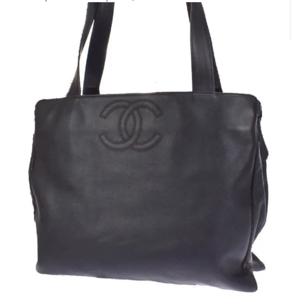 Chanel calfskin CC logo shopper tote